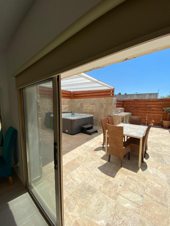 Villa Caerus بافوس المظهر الخارجي الصورة